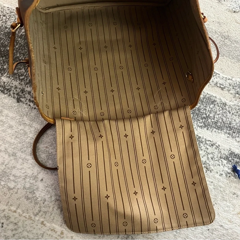 Louis Vuitton monogram coated canvas MM classic neverfull tote